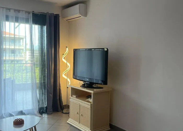 Appartement Corse Costa D'oro Folelli F2 *